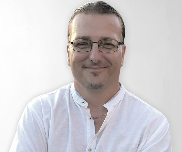 grzegorz-skwarek-1.jpg